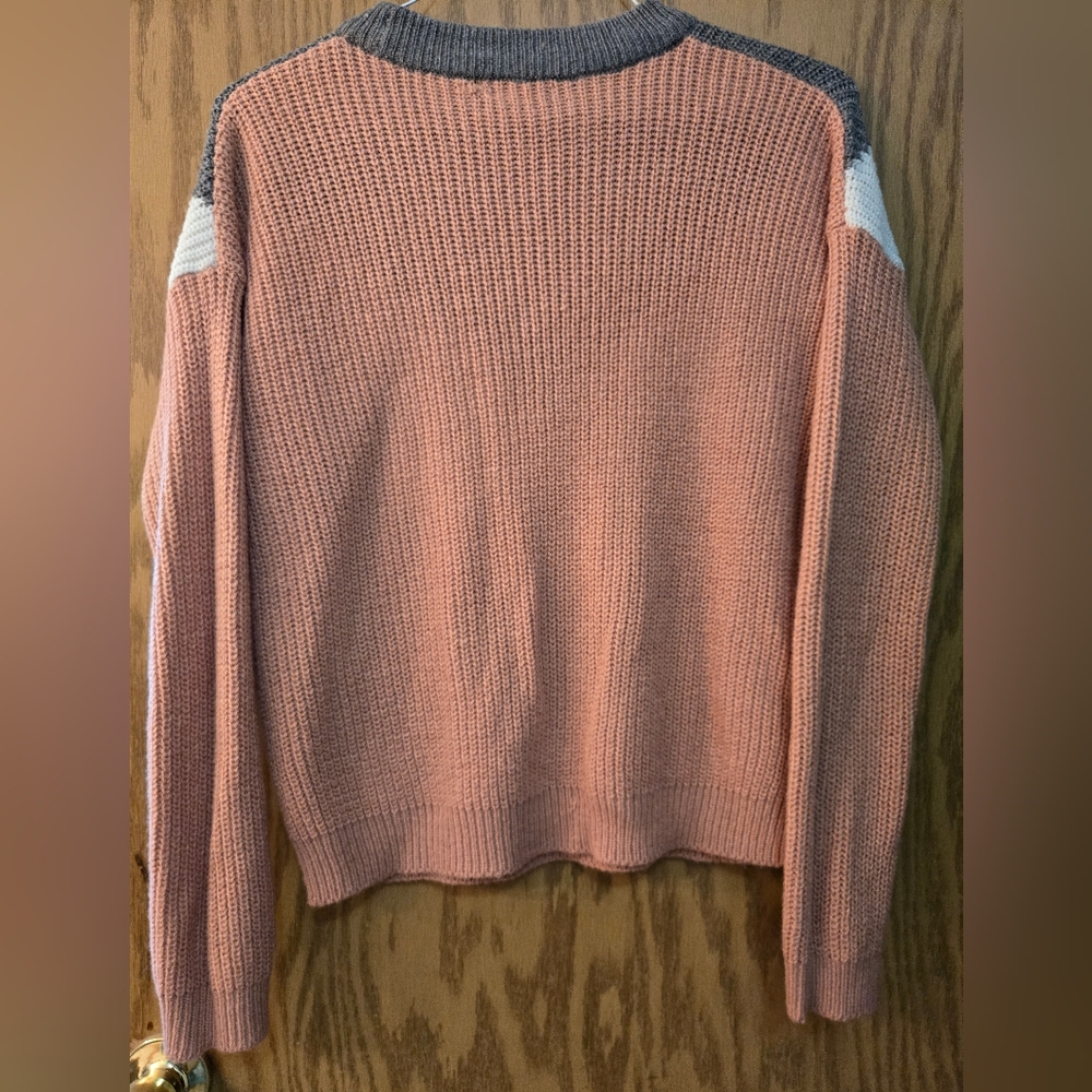 Colorblock Knit Sweater - Picture 2 of 3